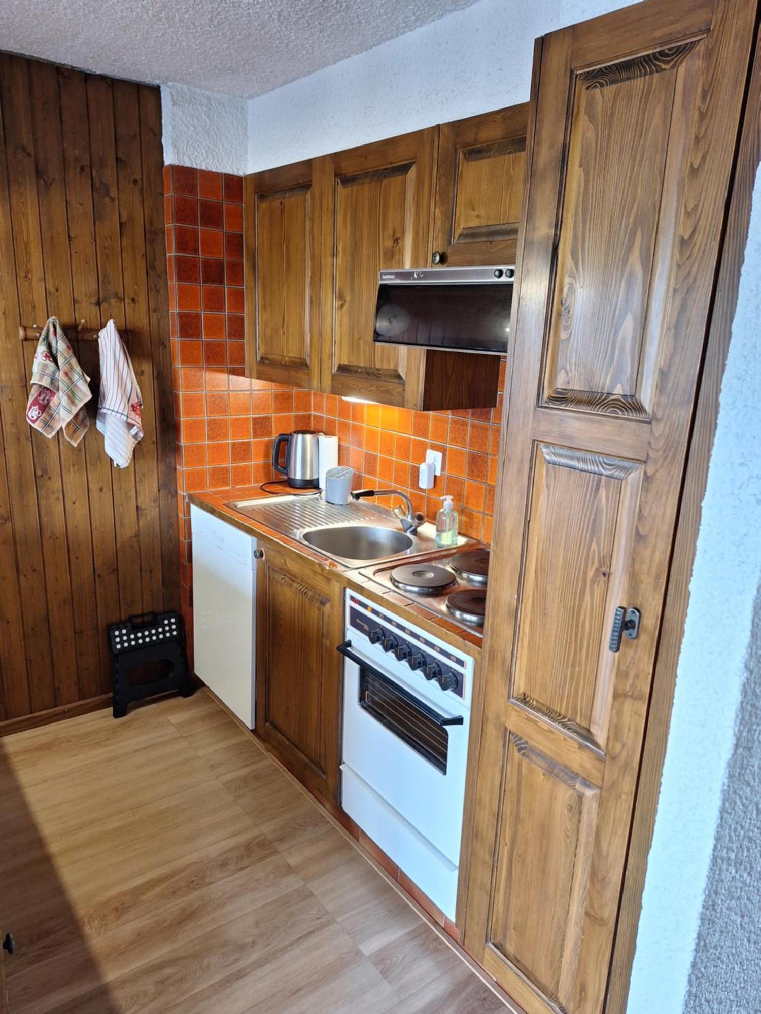 Apartment Les Collons1800- Bel 2pieces-4 Pers-piscine-sauna-parking Int-wifi Gratuit *